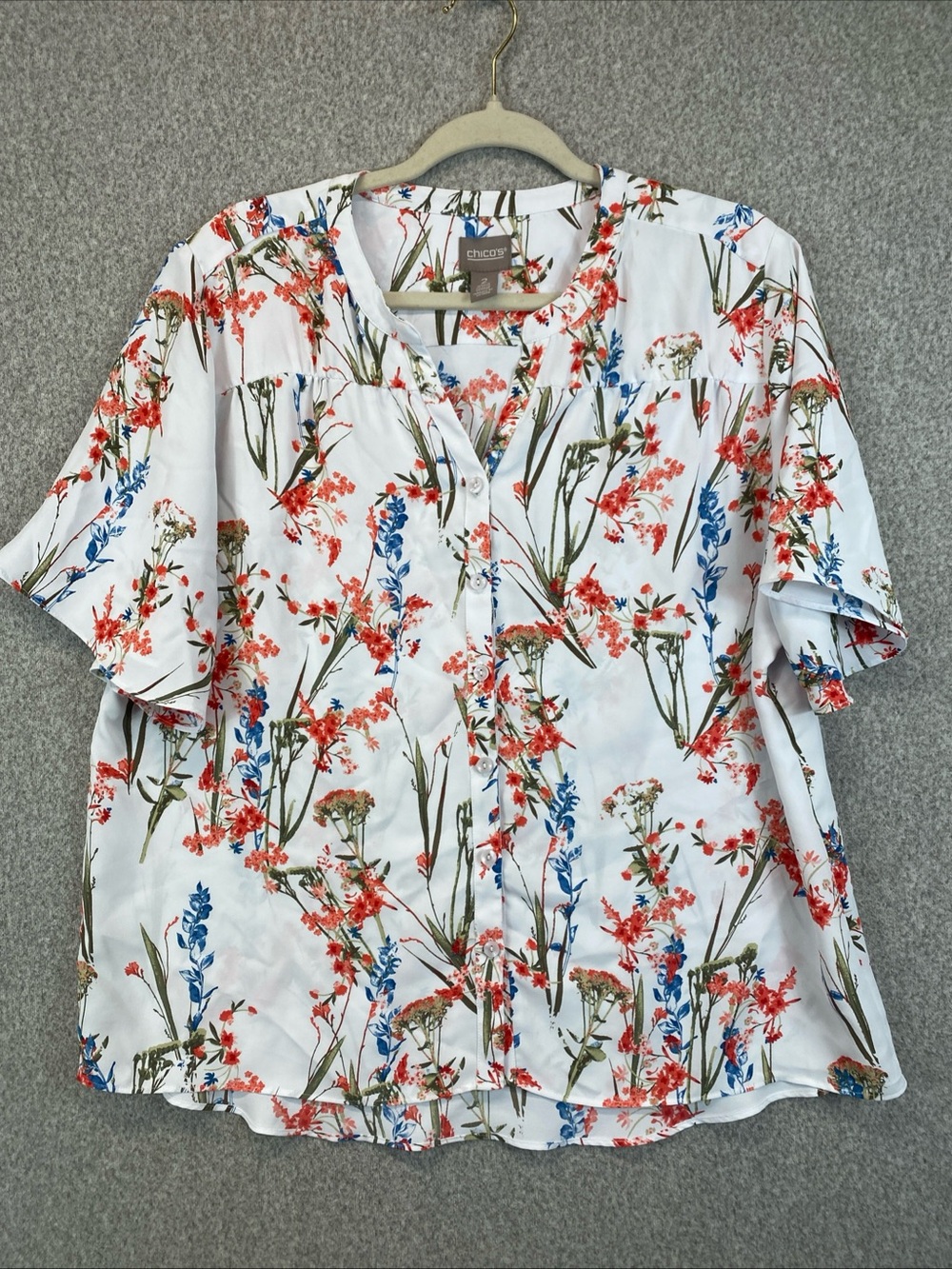 Chicos Floral Button Up Shirt Size 2 L  Flutter Sleeve Lightweight Garden Print